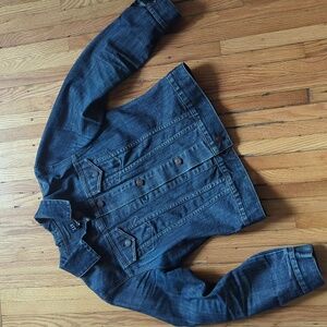 Classic GAP Stretch Jean Jacket Size M